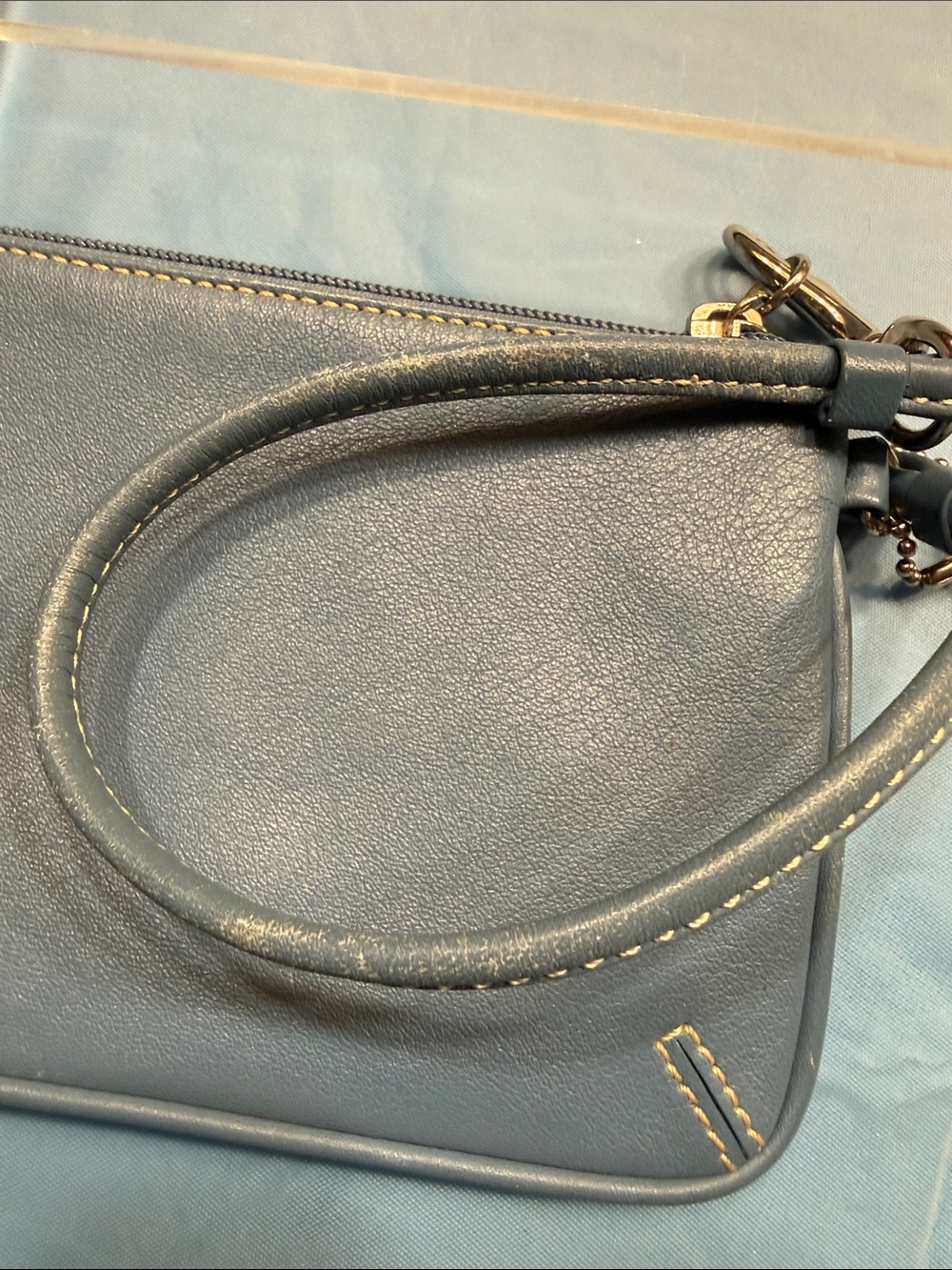 Sold Coach Blue-Gray Leather Wristlet Clutch NWOT - Picture 5 of 7